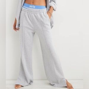 Aerie Spring Street Skater Pant☕️🧦🎧🤍